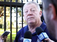 Why Gould won't coach embattled Dogs