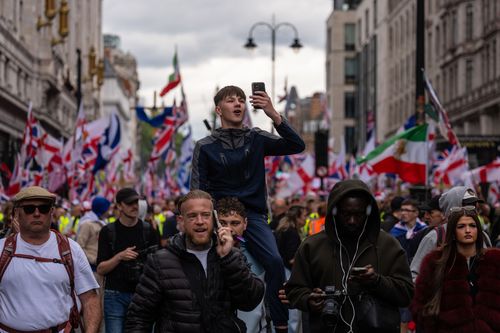 LONDRA, INGHILTERRA - 16 MAGGIO: La gente partecipa 