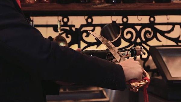 How to sabre a champagne bottle