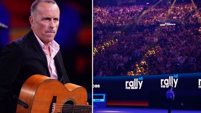 Mark Seymour opens Rally For Relief