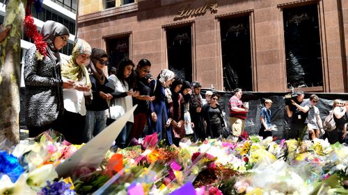 Floral memorial will honour Sydney Siege victims, says Premier Mike Baird