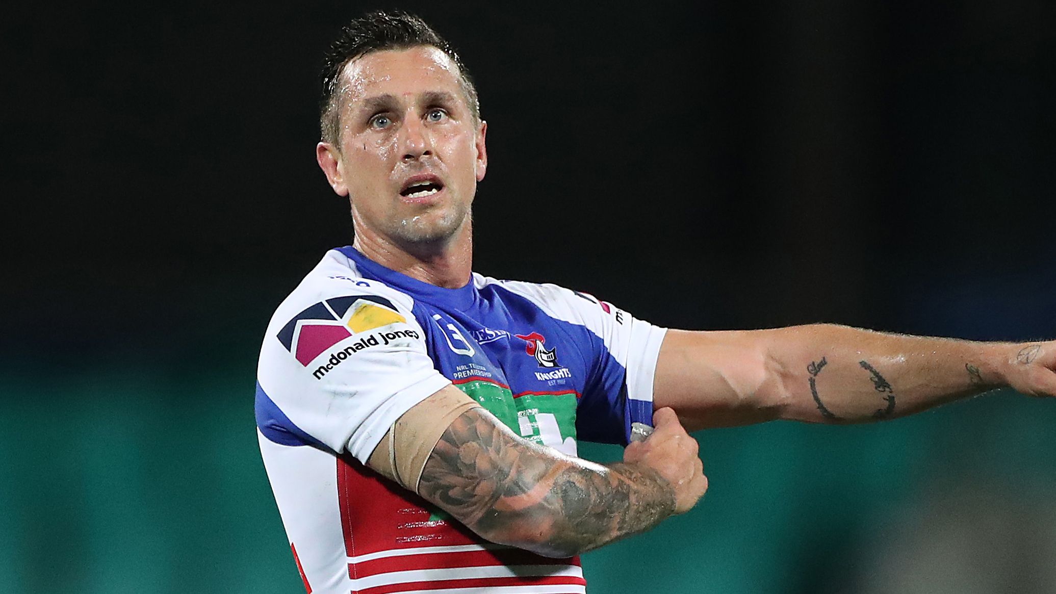 Mitchell Pearce could pay for sexting scandal with Newcastle Knights captaincy