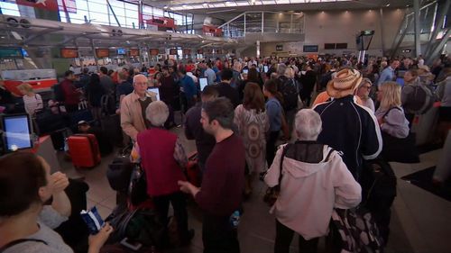 Jetstar airport IT outage flight delays