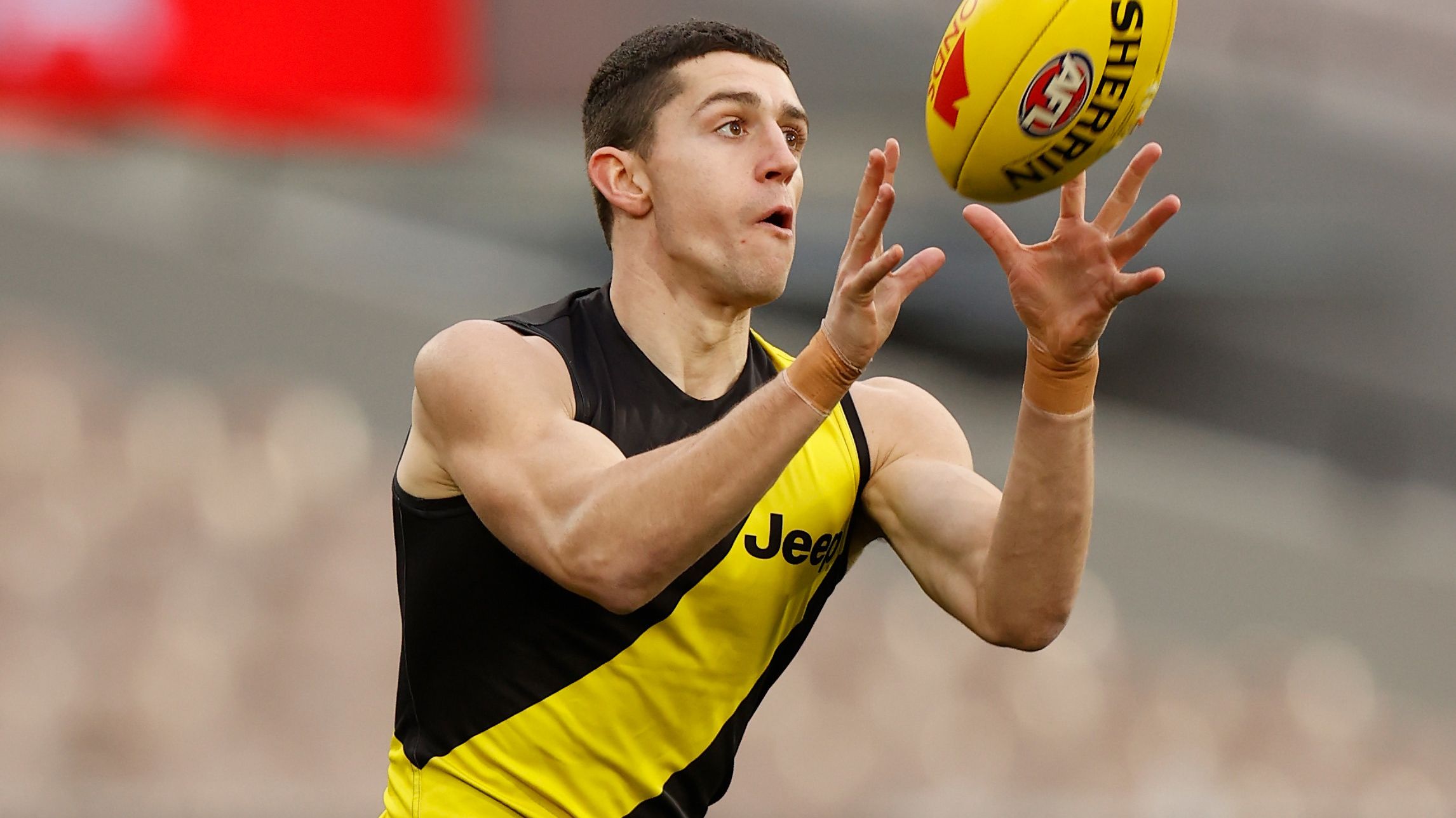 Three-time premiership forward Jason Castagna announces sudden retirement at 26