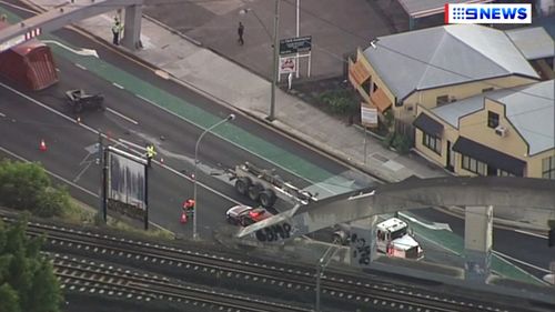 An aerial view of the truck on Annerley Road in Woolloongabba.