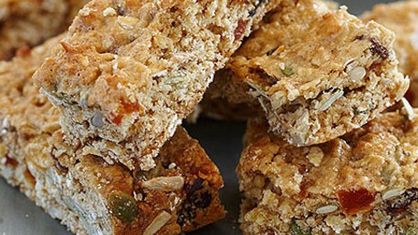 Mixed seed & oat muesli bar