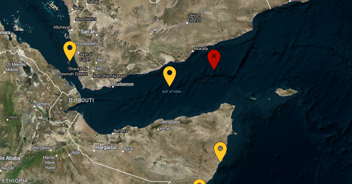 LIVE: Cargo ship attacked by multiple small craft off Iran