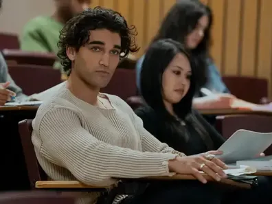 Josh Heuston as Justin Kohl in Off Campus