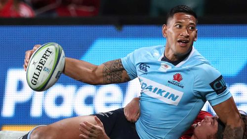 Waratahs player Israel Folau scores a try against the Crusaders. (AAP)