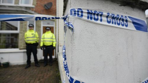 UPDATE: British police arrest four men over alleged terror plot to murder Queen