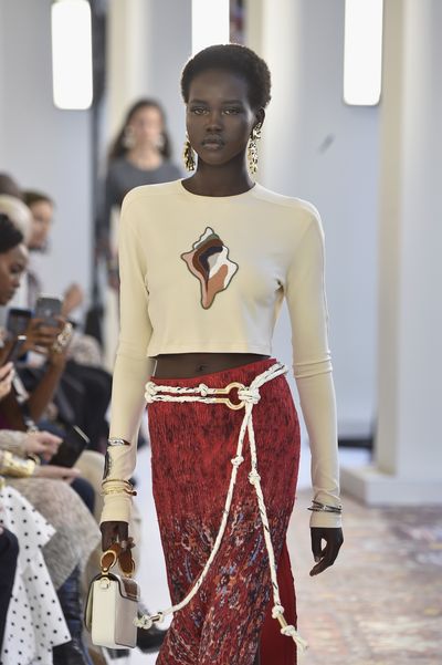 Adut Akech walks the runway during the Chloe show as part of the Paris Fashion Week Womenswear Spring/Summer 2019 on September 27, 2018