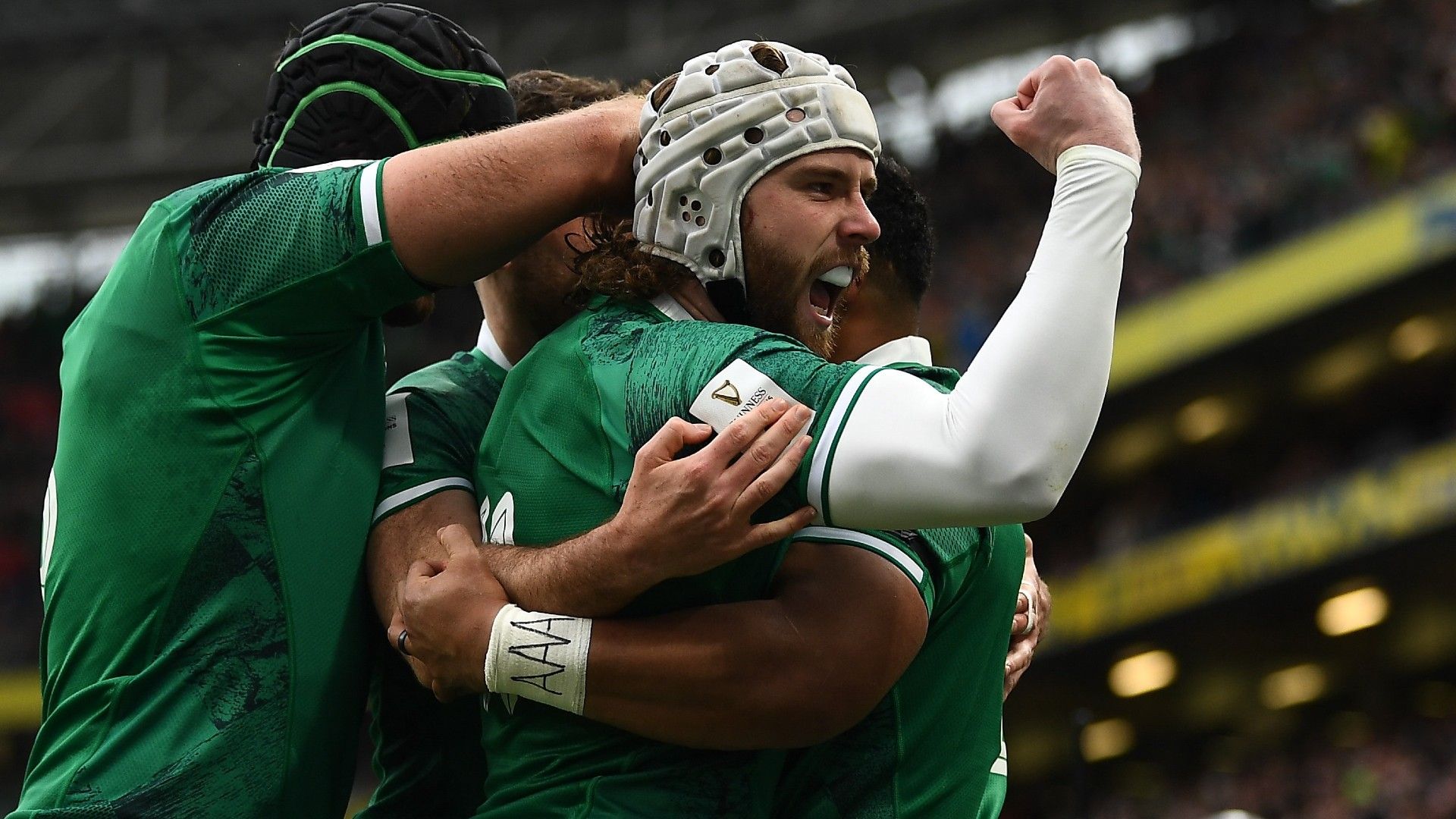 Australian-born Mack Hansen stars for Ireland in Six Nations win