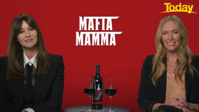 Toni Collette Monica Bellucci Mafia Mamma