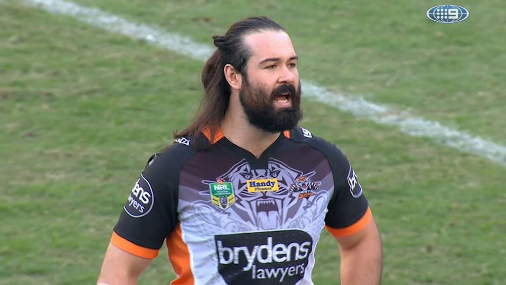 Wests Tigers captain Aaron Woods booed by fans over Canterbury Bulldogs deal