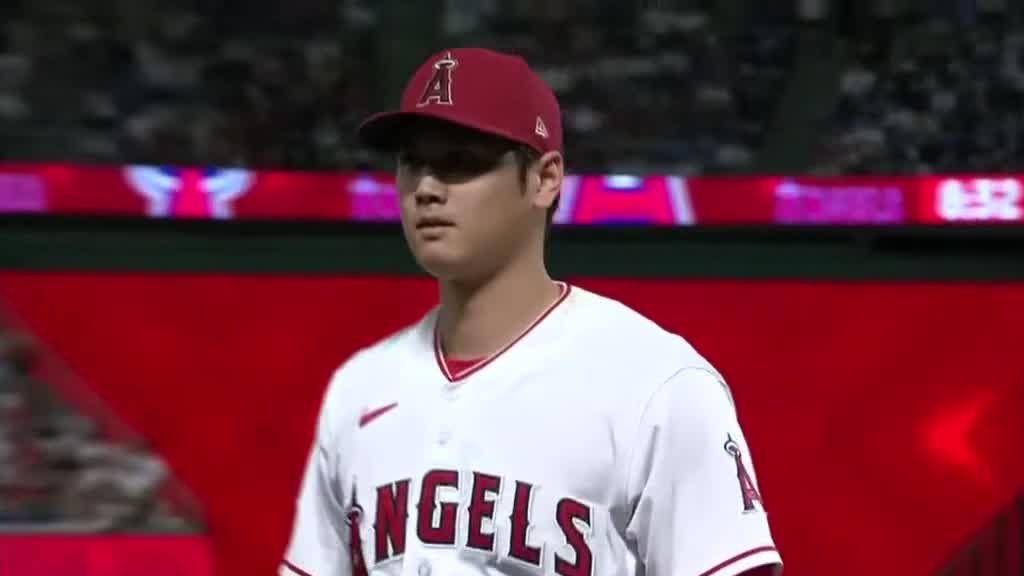 Japanese ace Shohei Ohtani signs incredible $1B deal to play for LA Dodgers