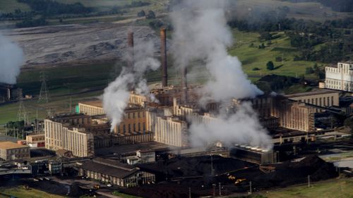 New report warns Australia to shut down coal power by 2035