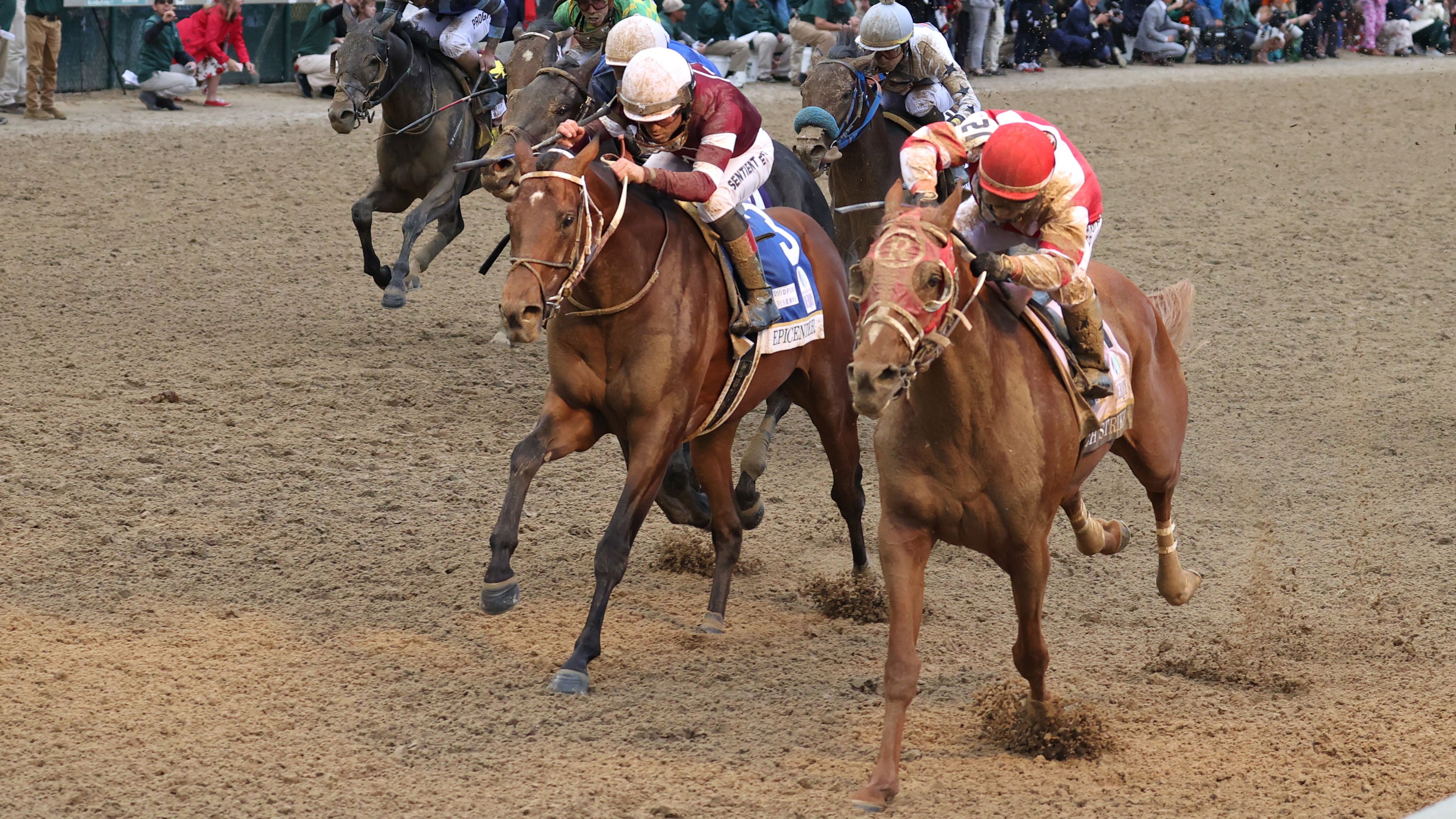 Race caller, punters stunned as $250 outsider Rich Strike takes out Kentucky Derby