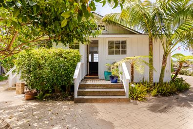 Mila Kunis and Ashton Kutcher list their Californian beach house on Airbnb