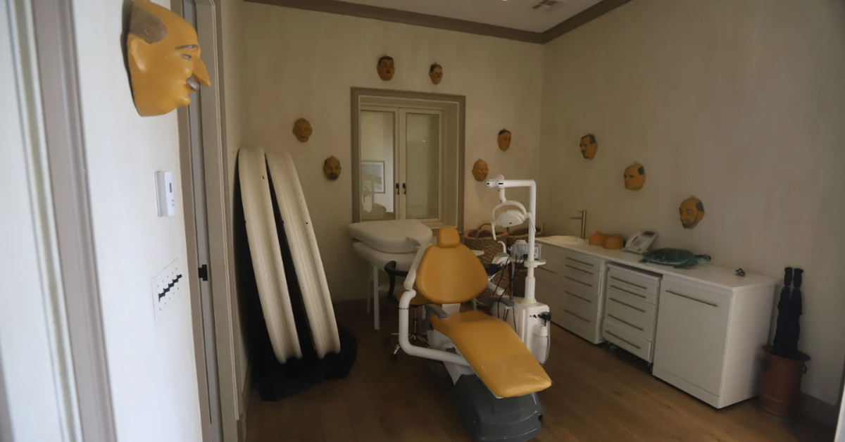 Unseen images of Jeffrey Epstein's private island revealed