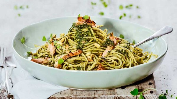 Pesto smoked salmon pasta