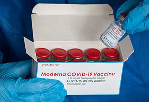 Moderna COVID-19 vaccine vials (Getty)