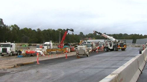 Delays mean motorists won't be able to drive on the road until early 2021. (9NEWS)