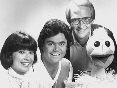 Jacki MacDonald, Daryl Somers, John Blackman and Ossie Ostrich on Hey Hey It's Saturday on 9. June 9, 1985.
