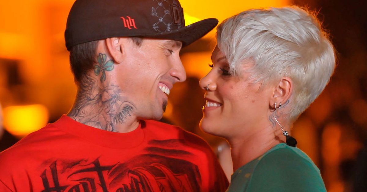 Pink shuts down report she and husband Carey Hart split