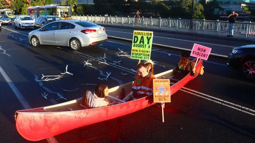 190627 Brisbane climate protest Extinction Rebellion Victoria Bridge blocked crime news Queensland