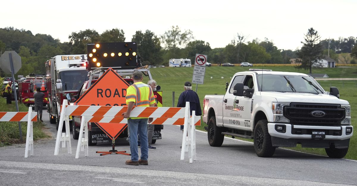 Three police officers killed, two injured, suspect dead