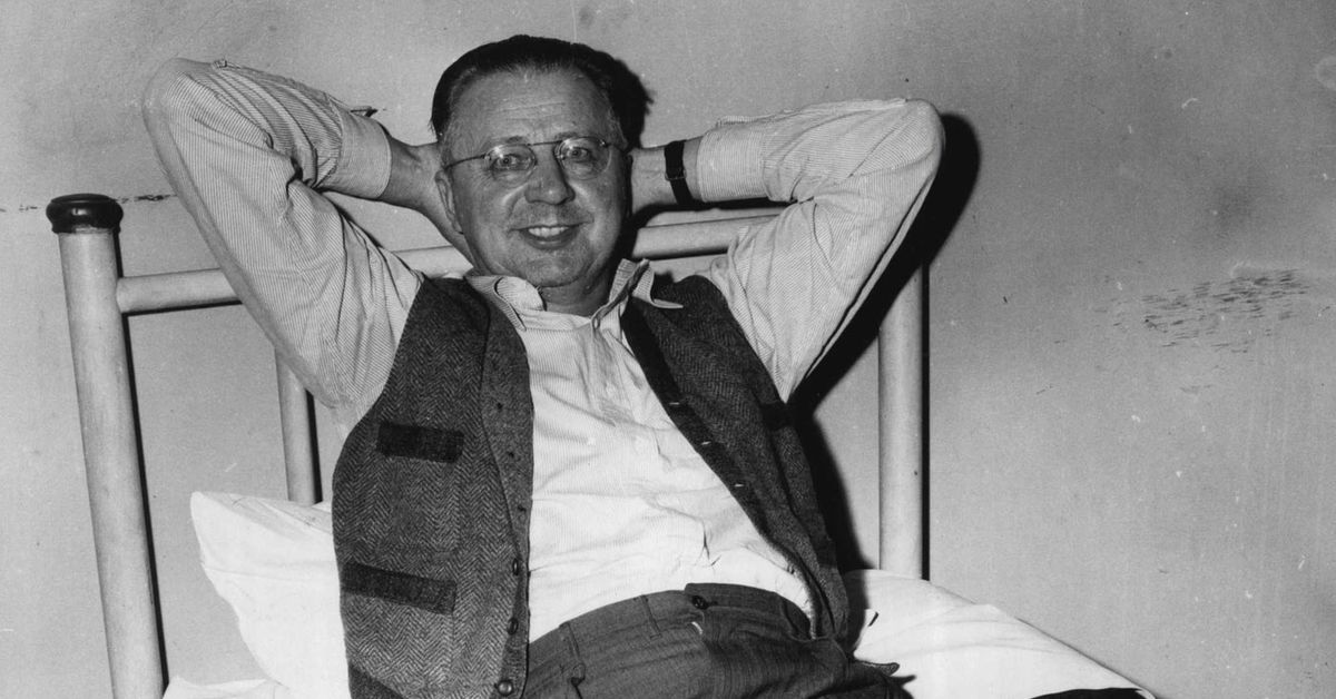 Today in History – November 16: Power company file clerk catches bomber who terrorised New York for years