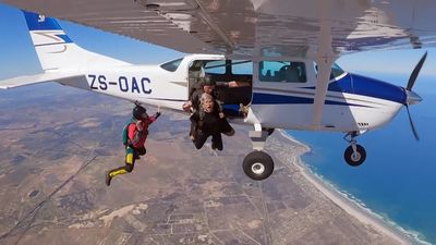 Skydive Cape Town, Cape Farms | South Africa | Grand Finale