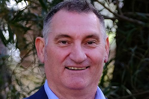 Trumpet of Patriots candidate for Flinders, Jason Smart, claimed he was "blindsided" by Palmer after being told that left-leaning candidates ﻿would be recommended last on the how-to-vote cards.