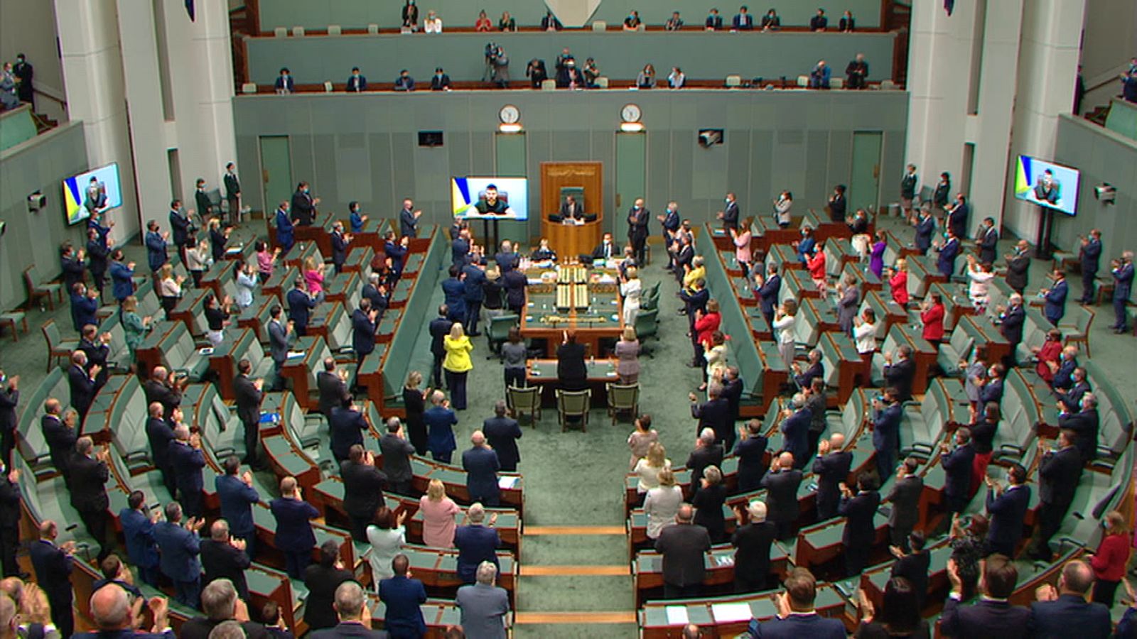 Парламент 9. Парламент. Большой парламент. Выступление президента народу. Зеленский политика 2022.