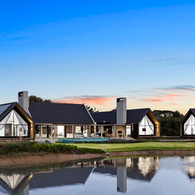 Captivating Mornington Peninsula compound hits the market for $14 million