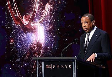 Which organisation presents the Primetime Emmy Awards?