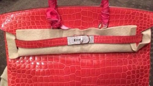 Thief steals $400k handbag from Melbourne mansion