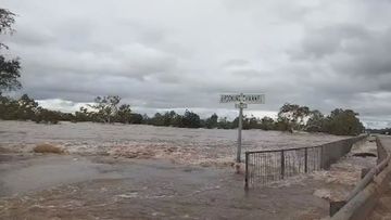 The Australian Defence Force (DFS) has sent three planes to the  Kimberley region to provide assistance.