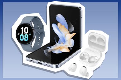 9PR: Samsung Galaxy Z Flip4 512GB, Blue + Watch 5 44mm, Sapphire + Buds2 Pro, White Ecosystem Bundle