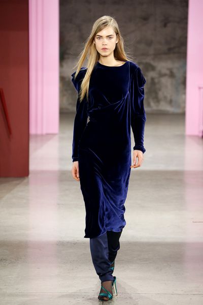 <p>Navy is always a winter staple, a classic colour choice that never goes out of style. Say hello to Navy Peony.</p>
<p>Tibi, A/W 17.</p>