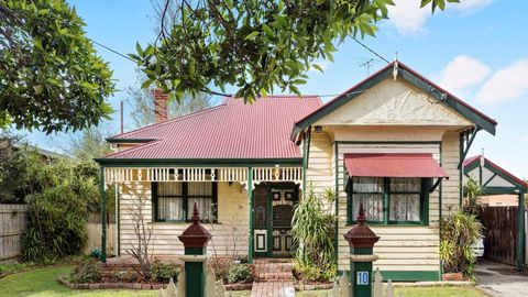 Real estate property market homes renovations Melbourne Sydney Hobart