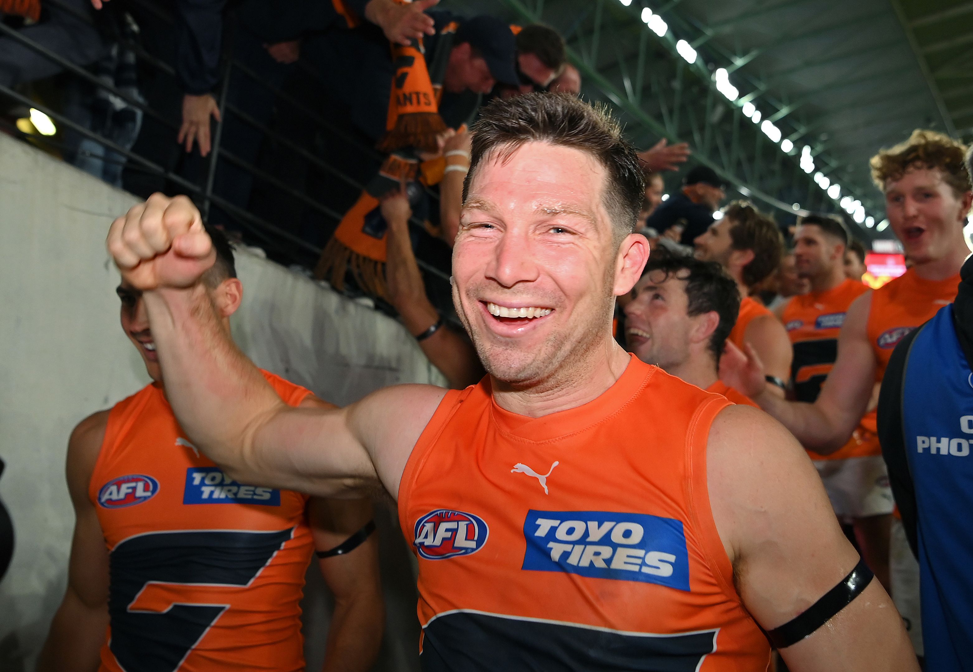 GWS Giants take bold step in bid to take home-and-away match to the USA