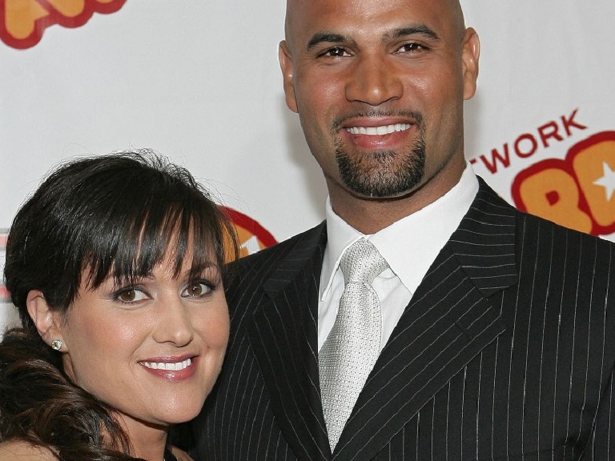 Albert Pujols files to divorce wife of 22 years, days after she had brain  surgery