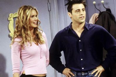 Elle MacPherson played Janine, Joey's hot new roommate and love interest who can't stand Monica and Chandler.