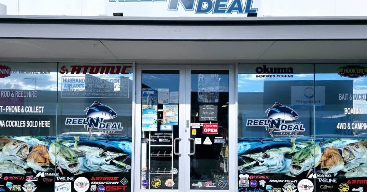 Algal bloom leaves small fishing businesses making as little as $15 a day