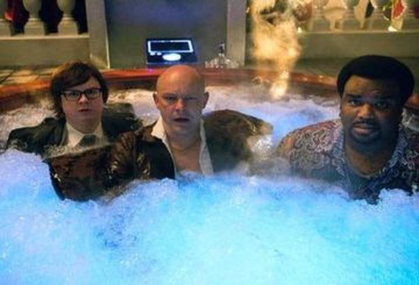 Hot Tub Time Machine 2