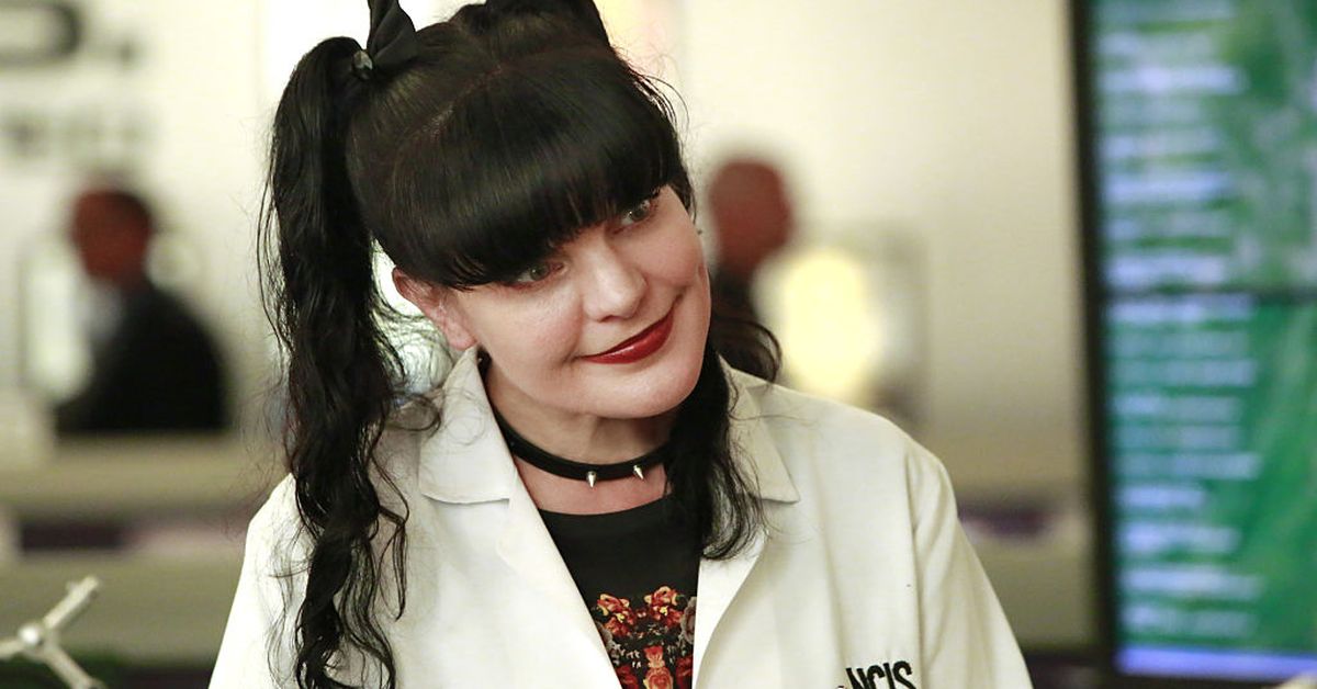 NCIS alum Pauley Perrette updates fans one year after stroke: 'Yes, I'm  still here' - 9Celebrity