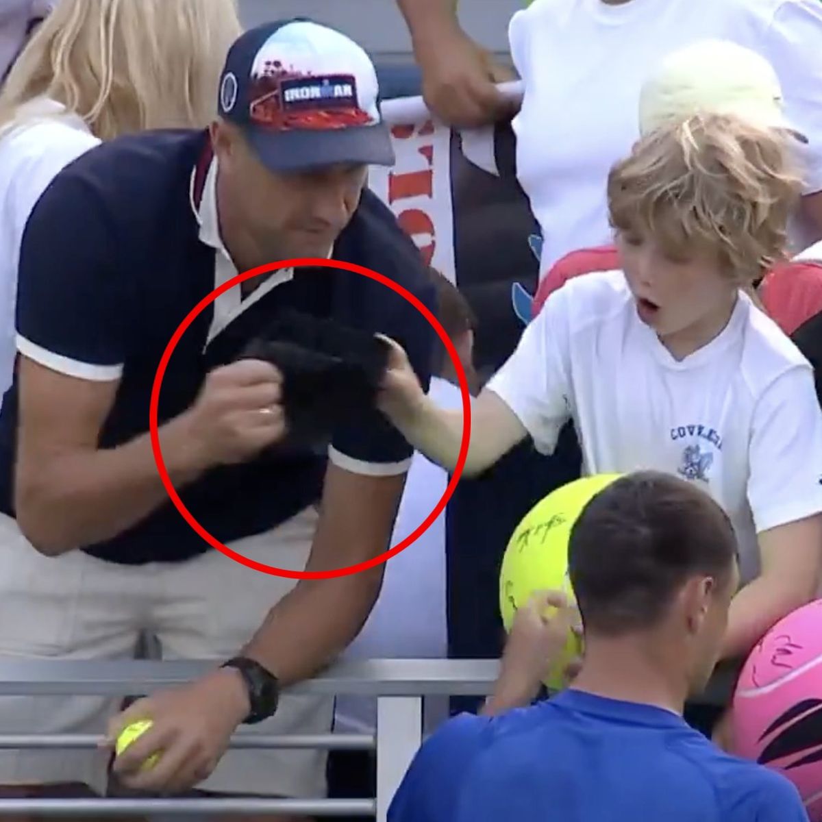  Fan steals hat from child, Kamil Majchrzak response, video