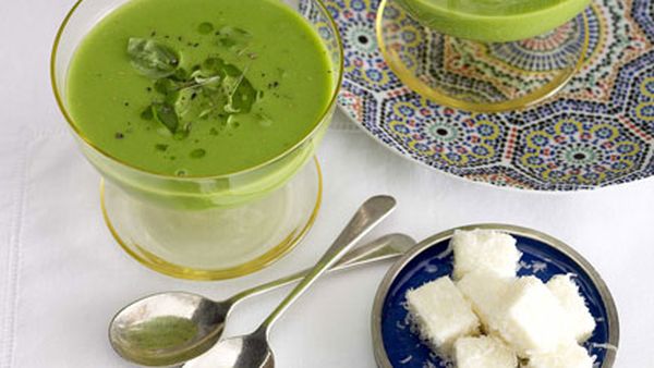 Green pea soup with parmesan marshmallow