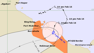 Tropical Cyclone Lincoln is crossing the southern Gulf of Carpentaria coast, according to meteorologists.